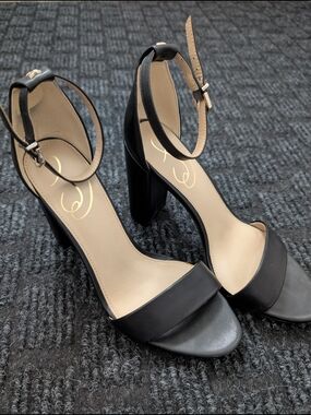 Sam Edelman Yaro Block Black Open-Toe Ankle Strap Block Heel Sandals